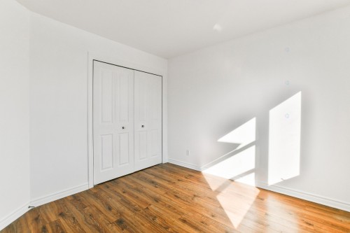 Chambre à coucher - 54 Rue Martin, Saint-Philippe, QC - Indoor Photo Showing Other Room