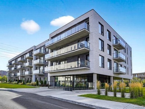 Front of Structure - 205-10130 Rue Lauraine-Vaillancourt, Montréal (Ahuntsic-Cartierville), QC - Outdoor With Facade