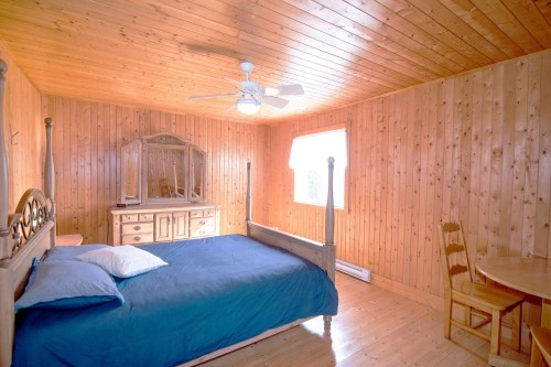Chambre à coucher - 42 Route 287, Mont-Carmel, QC - Indoor Photo Showing Bedroom