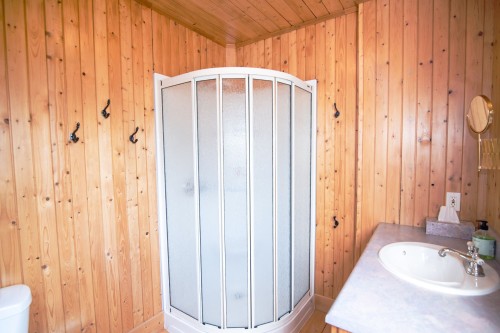 Salle de bains - 42 Route 287, Mont-Carmel, QC - Indoor Photo Showing Bathroom