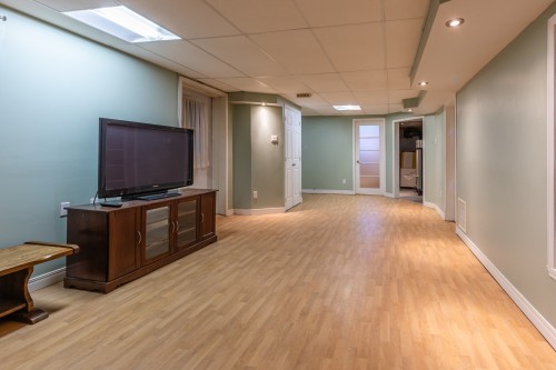 Salle familiale - 11 4E Avenue, Pont-Rouge, QC - Indoor