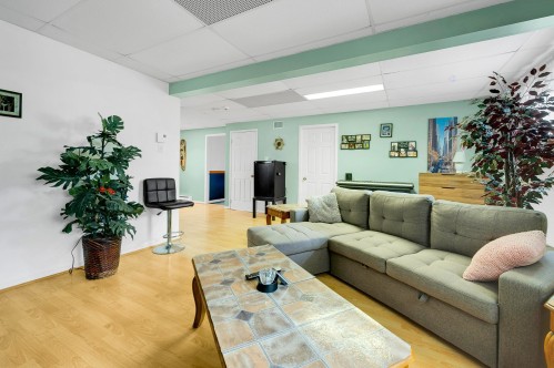 Family Room - 133 Rue Marguerite, Sainte-Agathe-Des-Monts, QC - Indoor Photo Showing Other Room