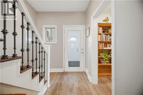 83 Province Street N, Hamilton, ON - Indoor Photo Showing Other Room