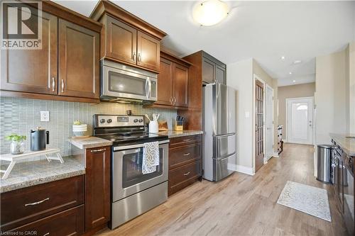 83 Province Street N, Hamilton, ON - Indoor Photo Showing Kitchen With Stainless Steel Kitchen