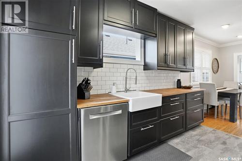 2155 Queen Street, Regina, SK - Indoor Photo Showing Kitchen With Upgraded Kitchen