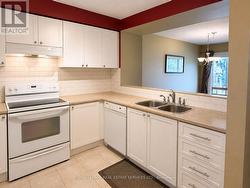 Kitchen with dishwasher and double sink - 