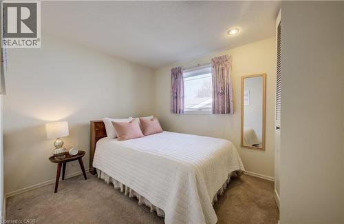 51 Underhill Crescent, Kitchener, ON - Indoor Photo Showing Bedroom