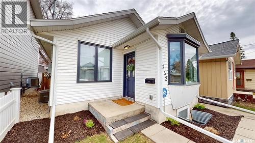 1232 2Nd Avenue N, Saskatoon, SK - Outdoor With Exterior