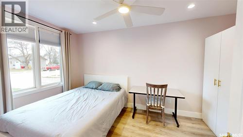 1232 2Nd Avenue N, Saskatoon, SK - Indoor Photo Showing Bedroom