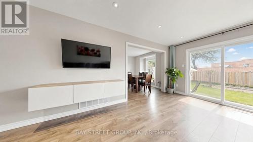 57 Longmeadow Crescent, Markham, ON - Indoor