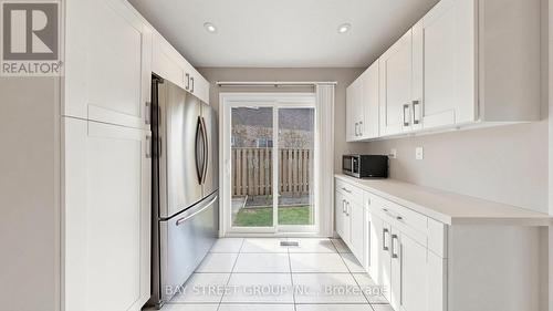 57 Longmeadow Crescent, Markham, ON - Indoor