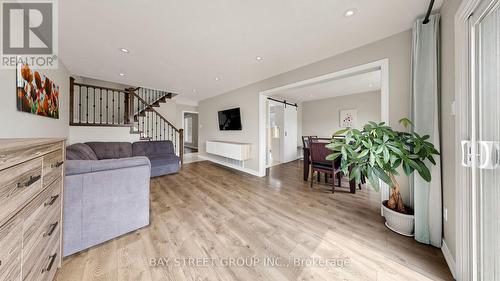 57 Longmeadow Crescent, Markham, ON - Indoor