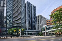 512 - 28 TED ROGERS WAY Toronto, ON M4Y 2W7