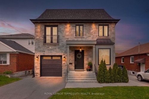 130 Edgecroft Road, Toronto, ON - Outdoor With Facade