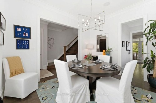 130 Edgecroft Road, Toronto, ON - Indoor Photo Showing Dining Room