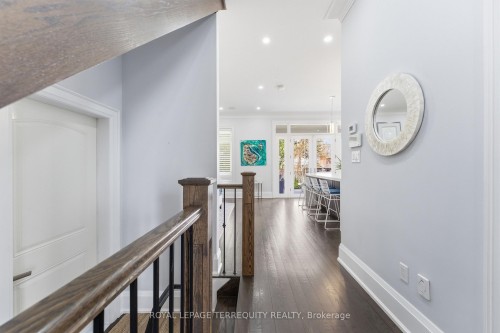 130 Edgecroft Road, Toronto, ON - Indoor Photo Showing Other Room