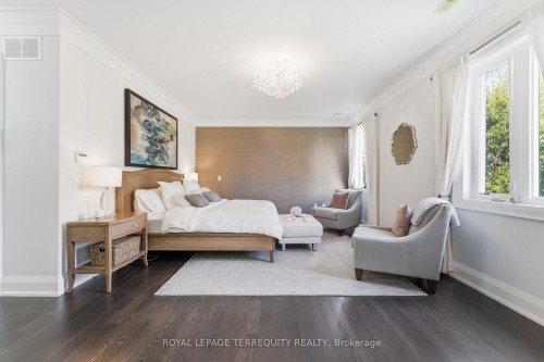 130 Edgecroft Road, Toronto, ON - Indoor Photo Showing Bedroom