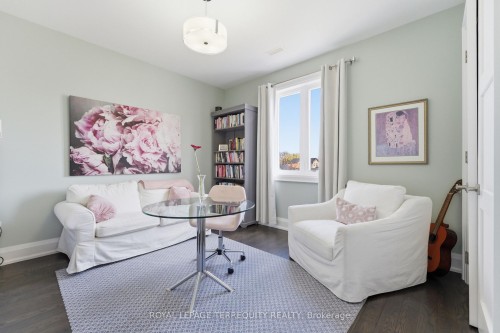 130 Edgecroft Road, Toronto, ON - Indoor