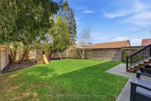 130 Edgecroft Road, Toronto, ON - Outdoor