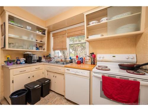 190 Maple St, Moncton, NB 
