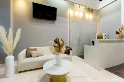 20-8750 Jane Street Vaughan, ON L4K 0E7
