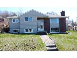 35 Wildwood ST Saint John, NB E2J 2V9