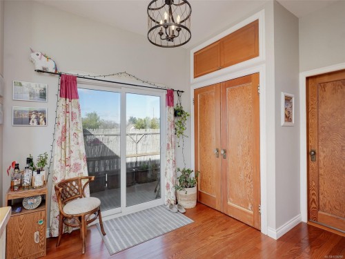 2130 Ridge Rd, Victoria, BC 
