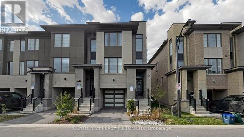 71 DONALD FLEMING WAY  Whitby, ON L1R 0N8