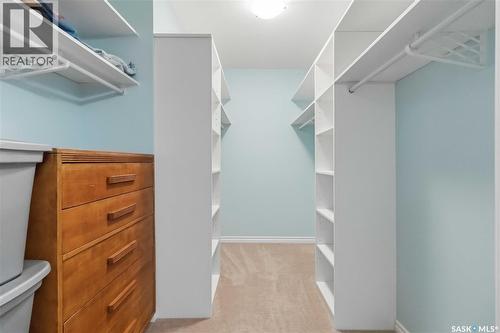 203 Kinloch Crescent, Saskatoon, SK - Indoor With Storage