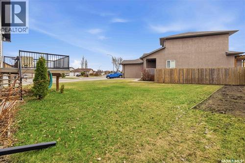 203 Kinloch Crescent, Saskatoon, SK - Outdoor