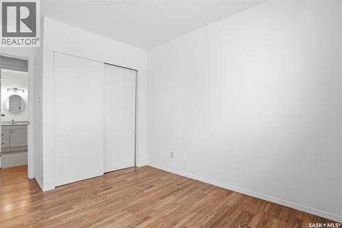 1044 East Centre, Saskatoon, SK - Indoor Photo Showing Other Room