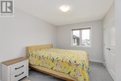 506 Cobra Crescent, Ottawa, ON - Indoor Photo Showing Bedroom