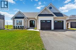 3613 Queen STREET Plympton-Wyoming, ON N0N 1E0