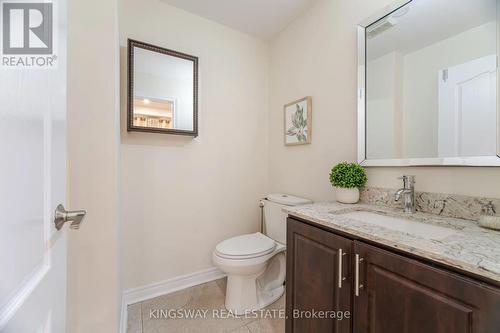 803 Khan Crescent, Mississauga, ON - Indoor Photo Showing Bathroom