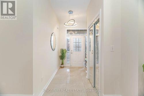 803 Khan Crescent, Mississauga, ON - 