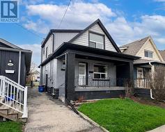 305 WEIR STREET N  Hamilton, ON L8H 5G4