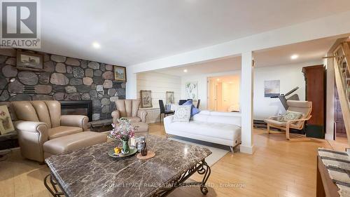 39 Goderich Street, Kincardine, ON - Indoor Photo Showing Living Room With Fireplace