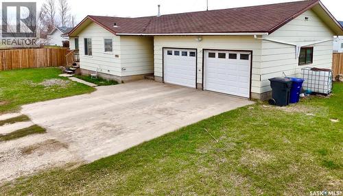 701 1St Street, Hanley, SK - Outdoor With Exterior
