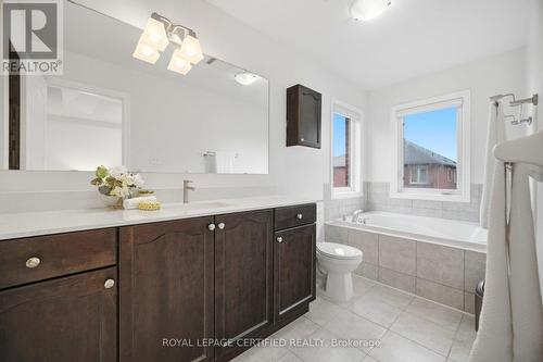 3302 Stoney Crescent, Mississauga, ON - Indoor Photo Showing Bathroom