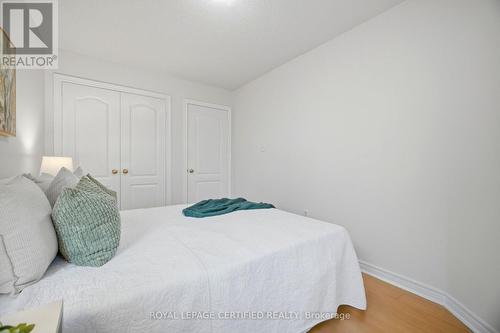 3302 Stoney Crescent, Mississauga, ON - Indoor Photo Showing Bedroom