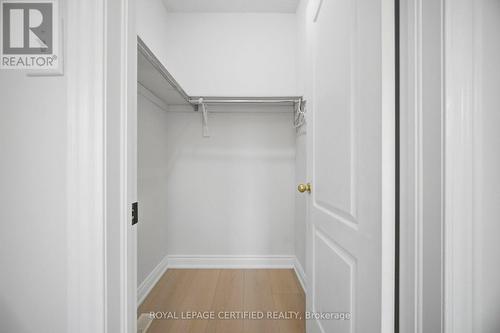 3302 Stoney Crescent, Mississauga, ON - Indoor