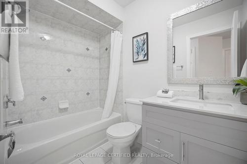 3302 Stoney Crescent, Mississauga, ON - Indoor Photo Showing Bathroom