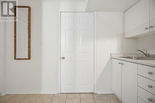 3302 Stoney Crescent, Mississauga, ON - Indoor Photo Showing Other Room