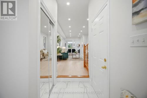 3302 Stoney Crescent, Mississauga, ON - Indoor Photo Showing Other Room