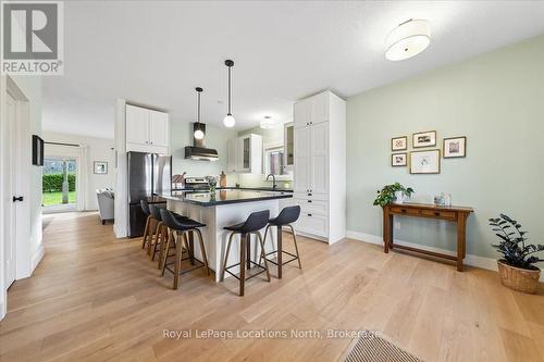 32 ALYSSA DRIVE  Collingwood, ON L9Y 5K9