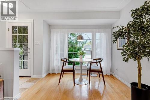 23 Edward Street, Cambridge, ON - Indoor