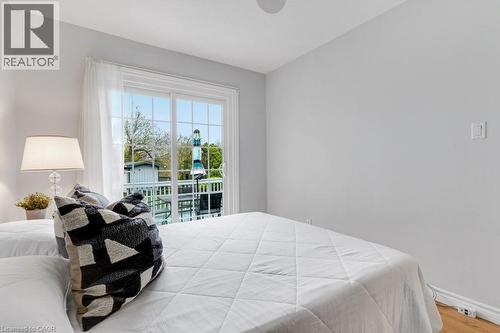 23 Edward Street, Cambridge, ON - Indoor Photo Showing Bedroom
