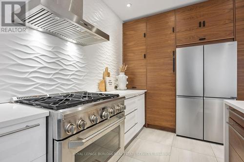518 Hager Avenue, Burlington, ON - Indoor Photo Showing Kitchen