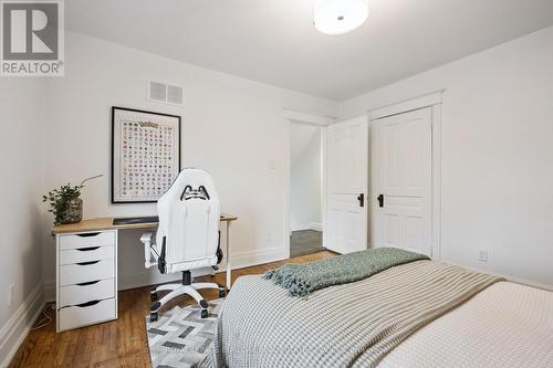 518 Hager Avenue, Burlington, ON - Indoor Photo Showing Bedroom