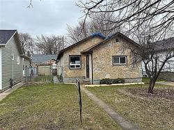 103 Bank AVE  Winnipeg, MB R2M 0N3